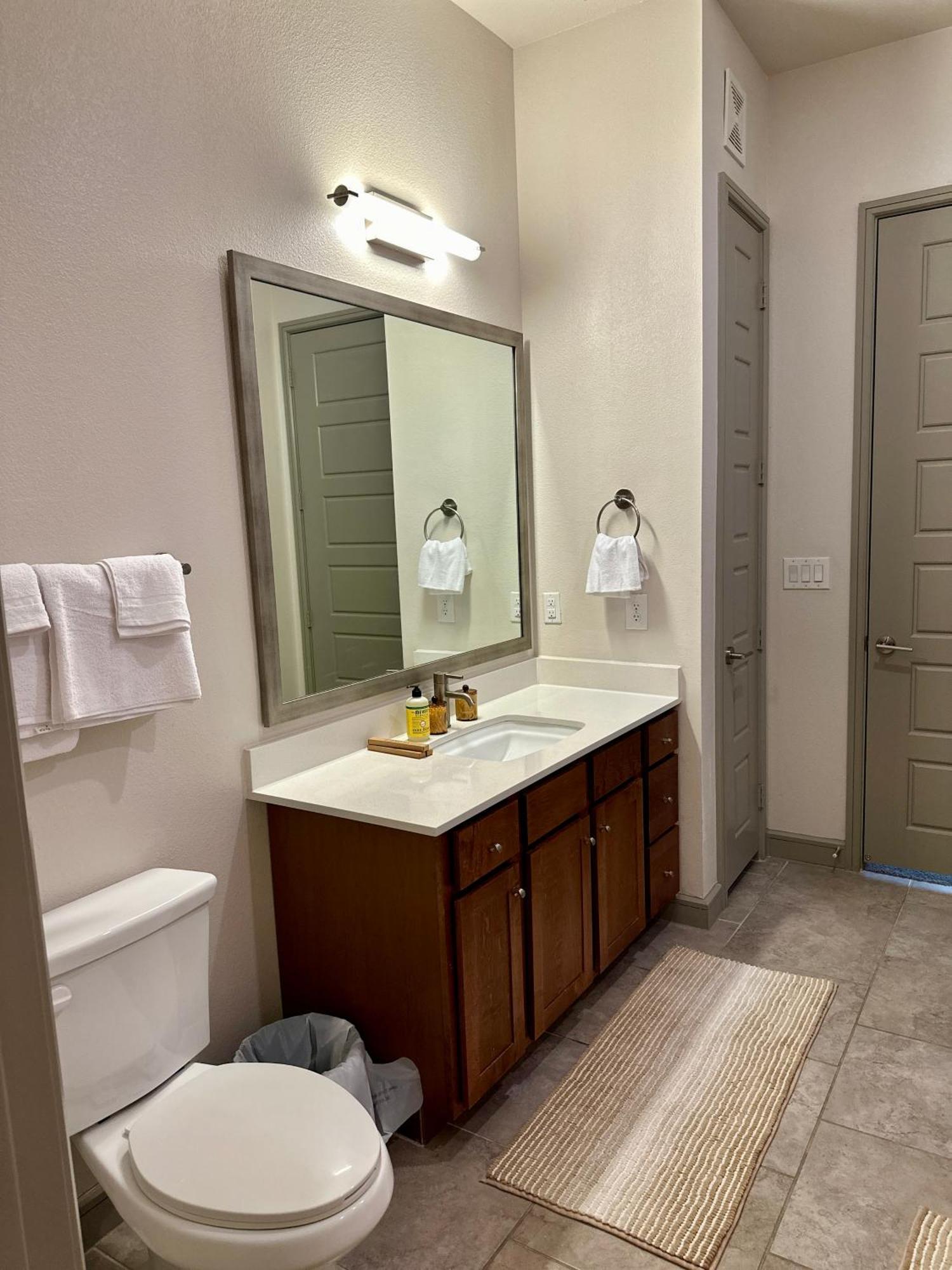 Downtown Houston Cozy Queen Suite Kültér fotó